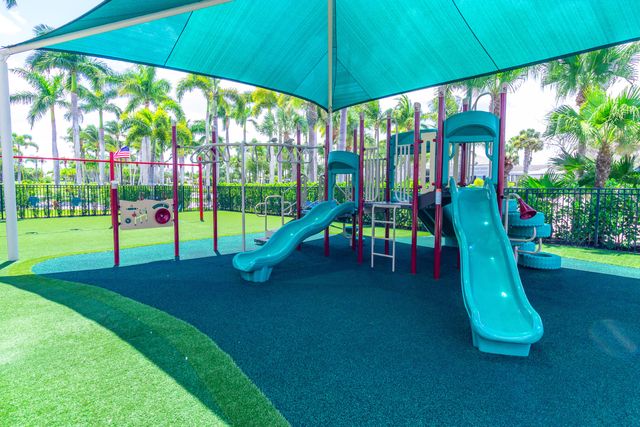 1534 Running Oak Lane, Royal Palm Beach, FL 33411