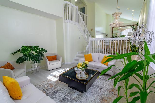 1534 Running Oak Lane, Royal Palm Beach, FL 33411