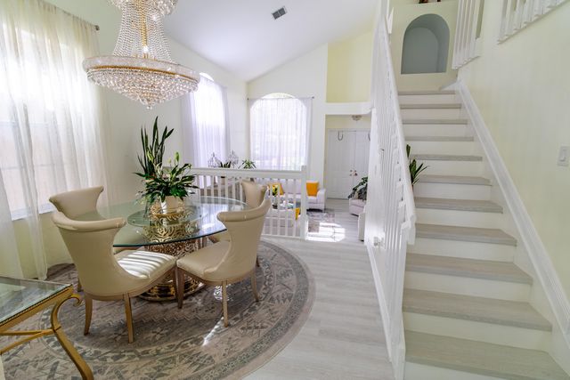 1534 Running Oak Lane, Royal Palm Beach, FL 33411