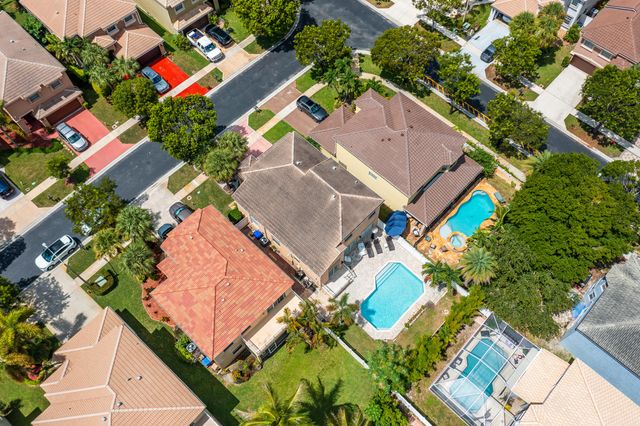 1534 Running Oak Lane, Royal Palm Beach, FL 33411