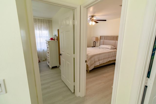 1534 Running Oak Lane, Royal Palm Beach, FL 33411