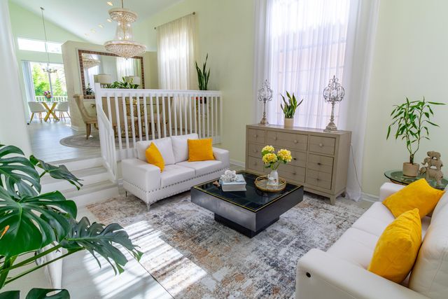 1534 Running Oak Lane, Royal Palm Beach, FL 33411
