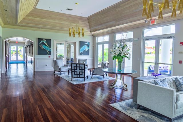 1534 Running Oak Lane, Royal Palm Beach, FL 33411