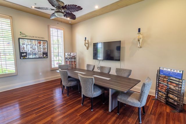 1534 Running Oak Lane, Royal Palm Beach, FL 33411