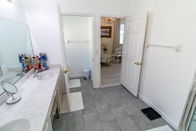 1534 Running Oak Lane, Royal Palm Beach, FL 33411