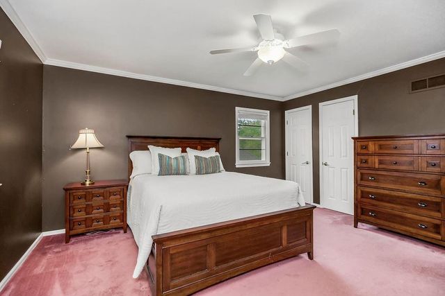 9503 Farley Circle, Overland Park, KS 66212