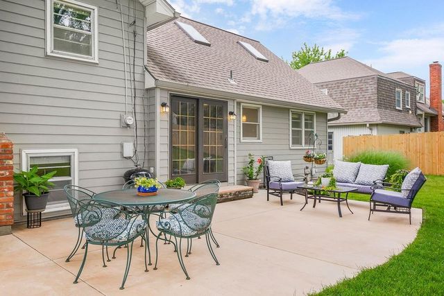 9503 Farley Circle, Overland Park, KS 66212