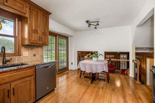 9503 Farley Circle, Overland Park, KS 66212