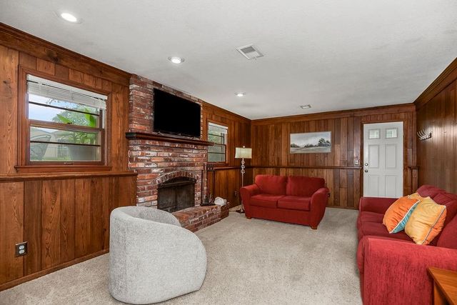 9503 Farley Circle, Overland Park, KS 66212