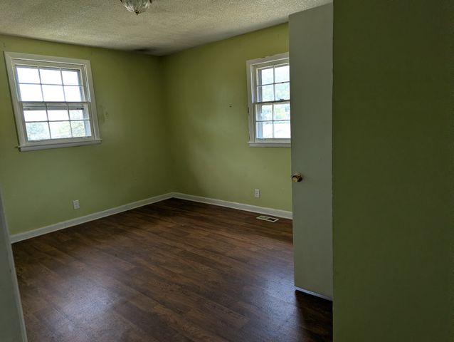 824 Oakwood Terrace Dr, Antioch, TN 37013