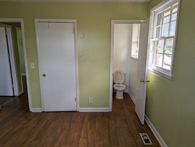 824 Oakwood Terrace Dr, Antioch, TN 37013