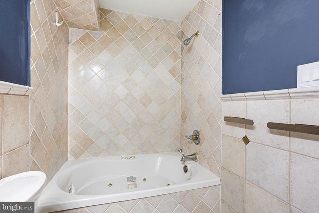 343 TAVISTOCK, Cherry Hill, NJ 08034