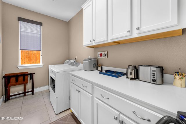 9589 Gazala Lane, Reno, NV 89521