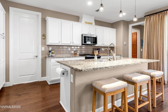 9589 Gazala Lane, Reno, NV 89521