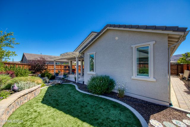 9589 Gazala Lane, Reno, NV 89521