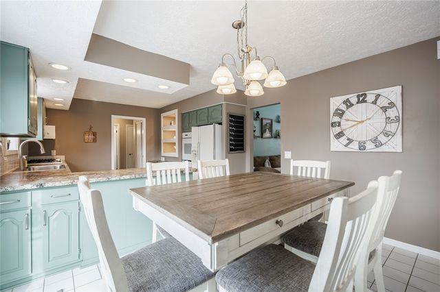 5 Silver Ridge Drive, Greece, NY 14626