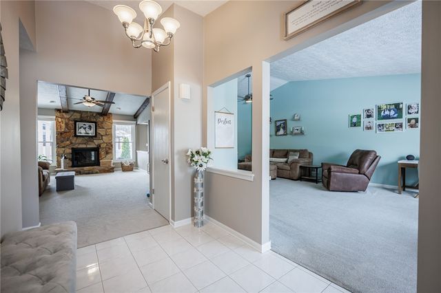 5 Silver Ridge Drive, Greece, NY 14626