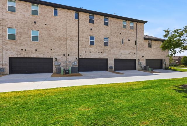 6240 Fortuna Lane, Mckinney, TX 75070