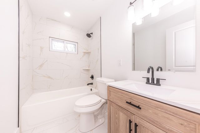 33988 Richard Street, Wayne, MI 48184