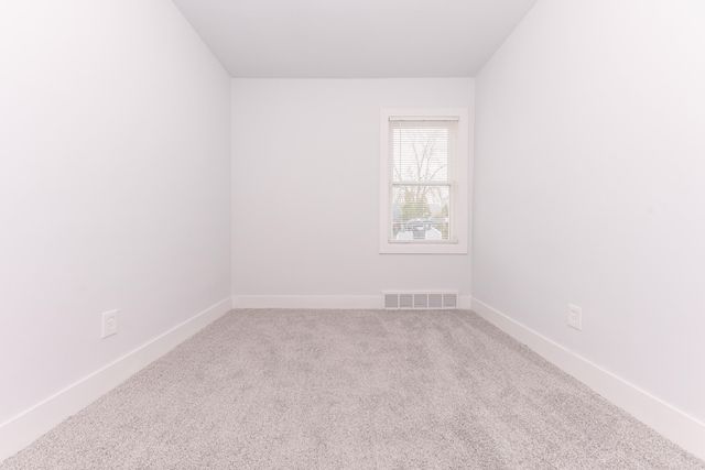 33988 Richard Street, Wayne, MI 48184