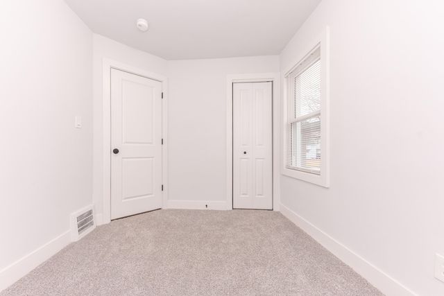 33988 Richard Street, Wayne, MI 48184