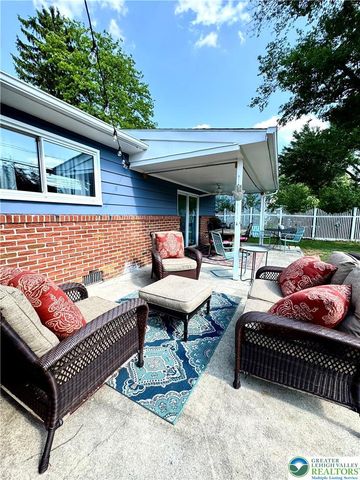 1460 Walnut Lane, Macungie Boro, PA 18062