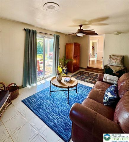 1460 Walnut Lane, Macungie Boro, PA 18062