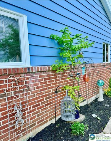 1460 Walnut Lane, Macungie Boro, PA 18062