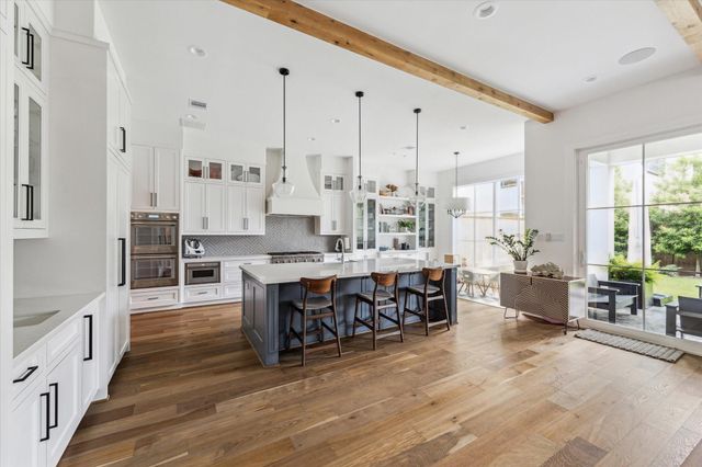 2224 North Boulevard, Houston, TX 77098