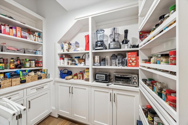 2224 North Boulevard, Houston, TX 77098