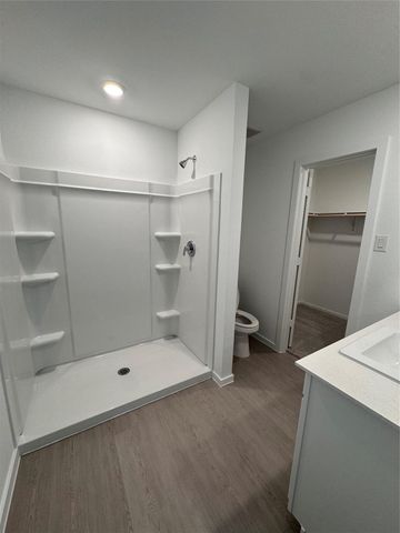 6123 Sunburst Scarlet St, Katy, TX 77493