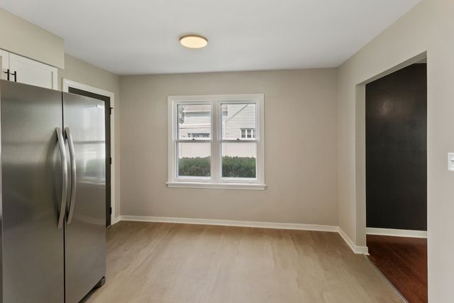 7742 S Oketo Avenue, Bridgeview, IL 60455