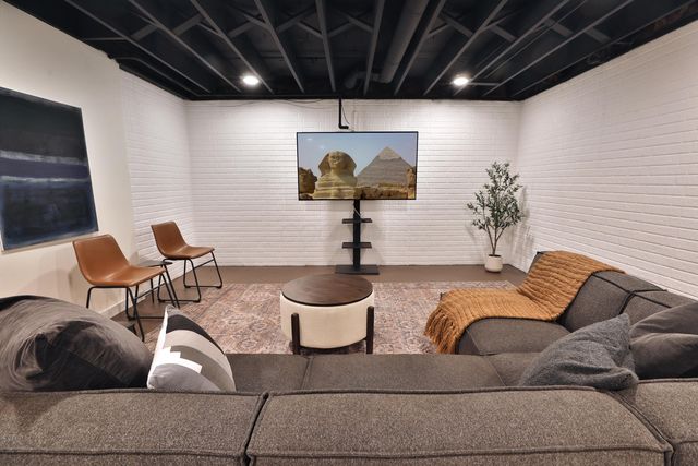 2300 Stonewall Cemetery Road SW, Lancaster, OH 43130