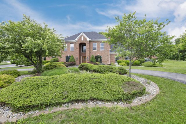 2300 Stonewall Cemetery Road SW, Lancaster, OH 43130