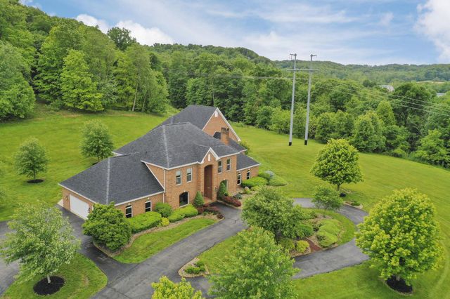 2300 Stonewall Cemetery Road SW, Lancaster, OH 43130