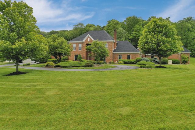 2300 Stonewall Cemetery Road SW, Lancaster, OH 43130