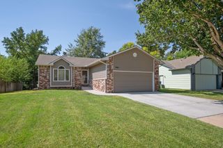 9701 W Greenspoint St, Wichita, KS 67205