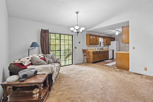 9403 Houston Lane, Ooltewah, TN 37363