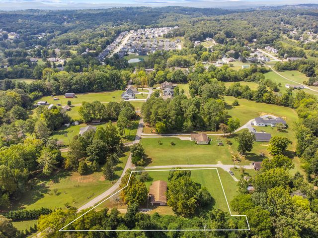 9403 Houston Lane, Ooltewah, TN 37363