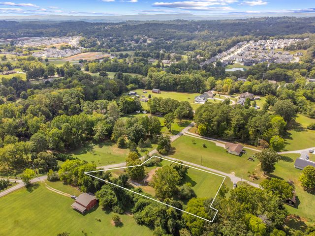 9403 Houston Lane, Ooltewah, TN 37363