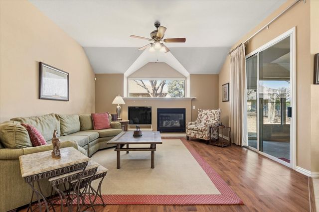 9708 Grandview Drive, Denton, TX 76207