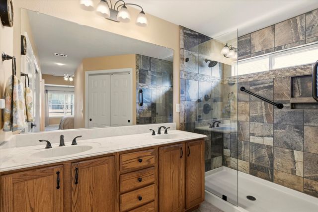 9708 Grandview Drive, Denton, TX 76207