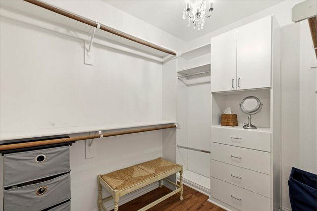 9708 Grandview Drive, Denton, TX 76207