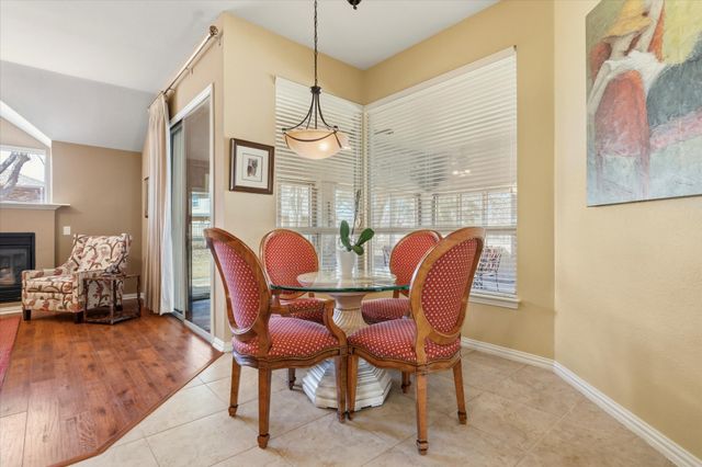 9708 Grandview Drive, Denton, TX 76207