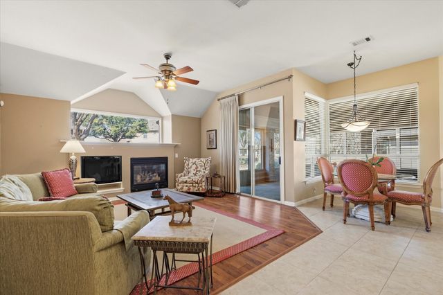 9708 Grandview Drive, Denton, TX 76207