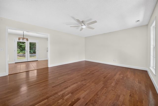 2212 South Island Rd., Georgetown, SC 29440