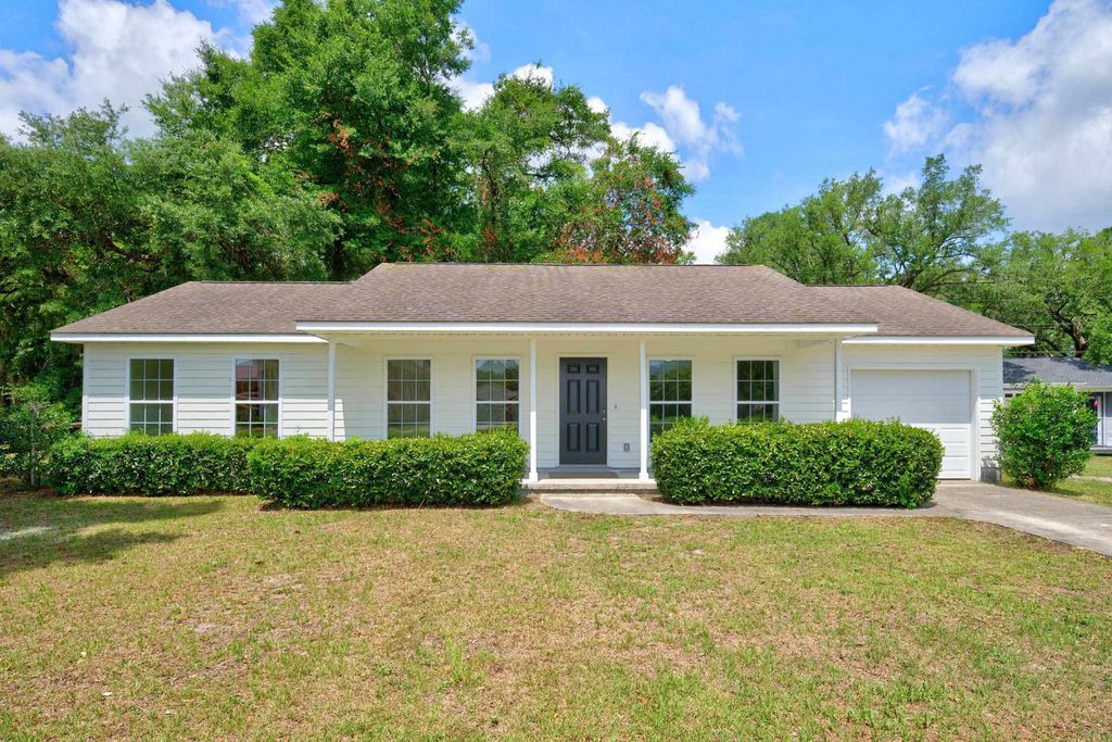 2212 South Island Rd., Georgetown, SC 29440