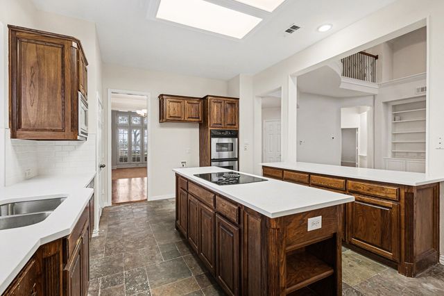 1215 Shores Boulevard, Rockwall, TX 75087