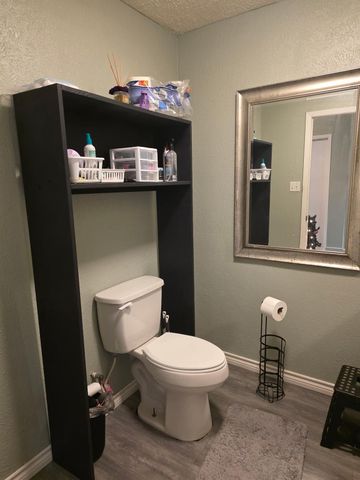 1080 N Fm 356, Onalaska, TX 77360