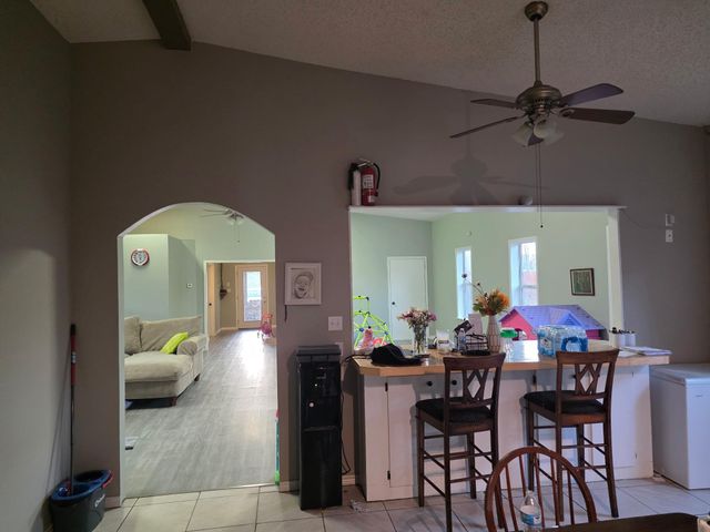 1080 N Fm 356, Onalaska, TX 77360